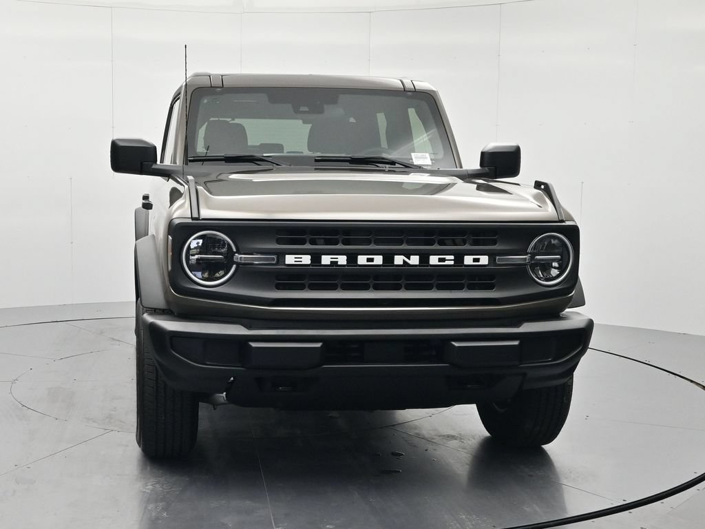 New 2026 Ford Bronco 4-Door AWD/4WD image 2