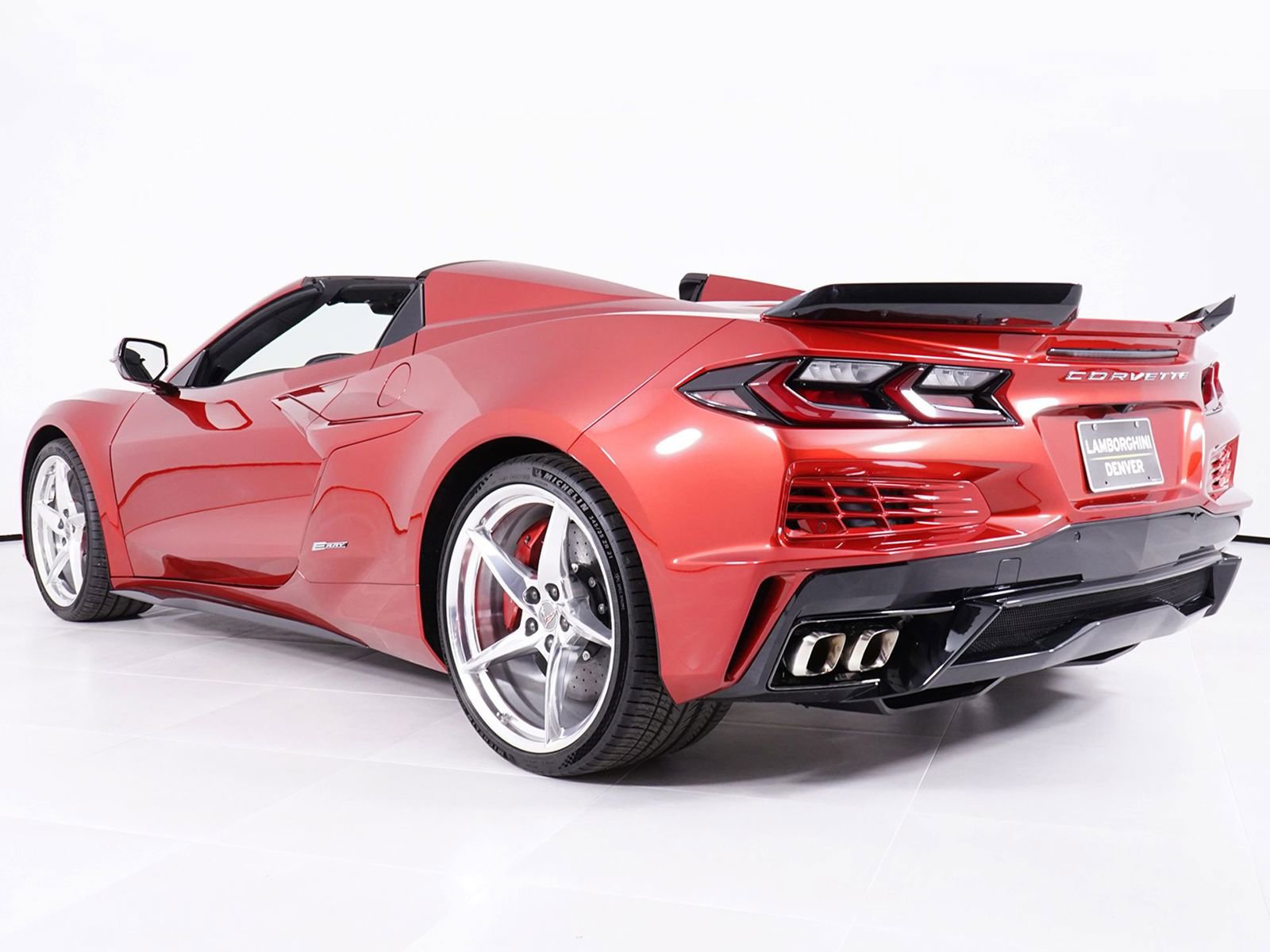 Used 2025 Chevrolet Corvette E-Ray w/ Chrome Exterior Badge Package image 20