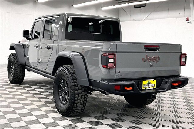 Used 2021 Jeep Gladiator Mojave video 2