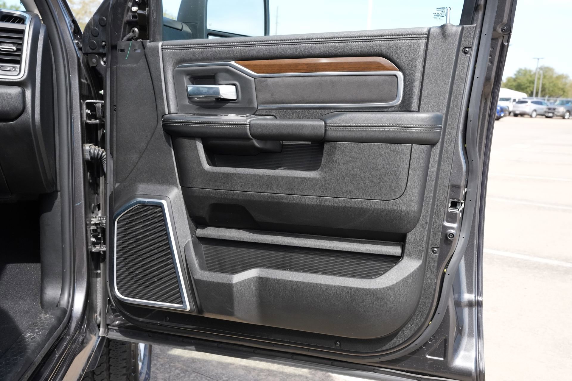 Used 2024 RAM 2500 Laramie image 26