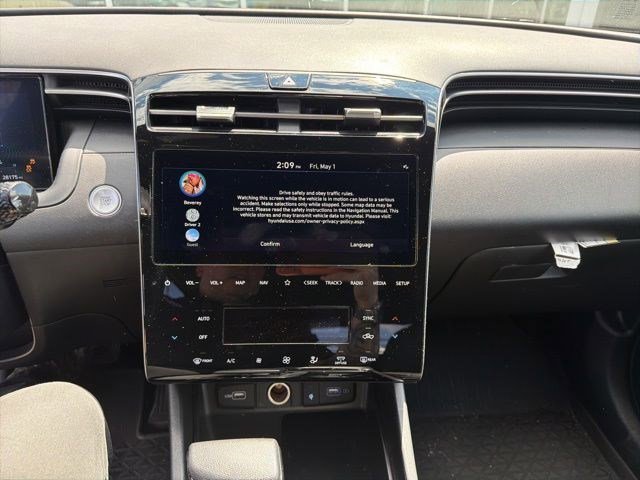 Used 2024 Hyundai Santa Cruz SEL w/ Activity Package FWD image 10