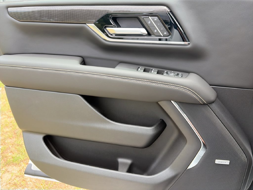 New 2026 GMC Yukon XL Elevation AWD/4WD image 30