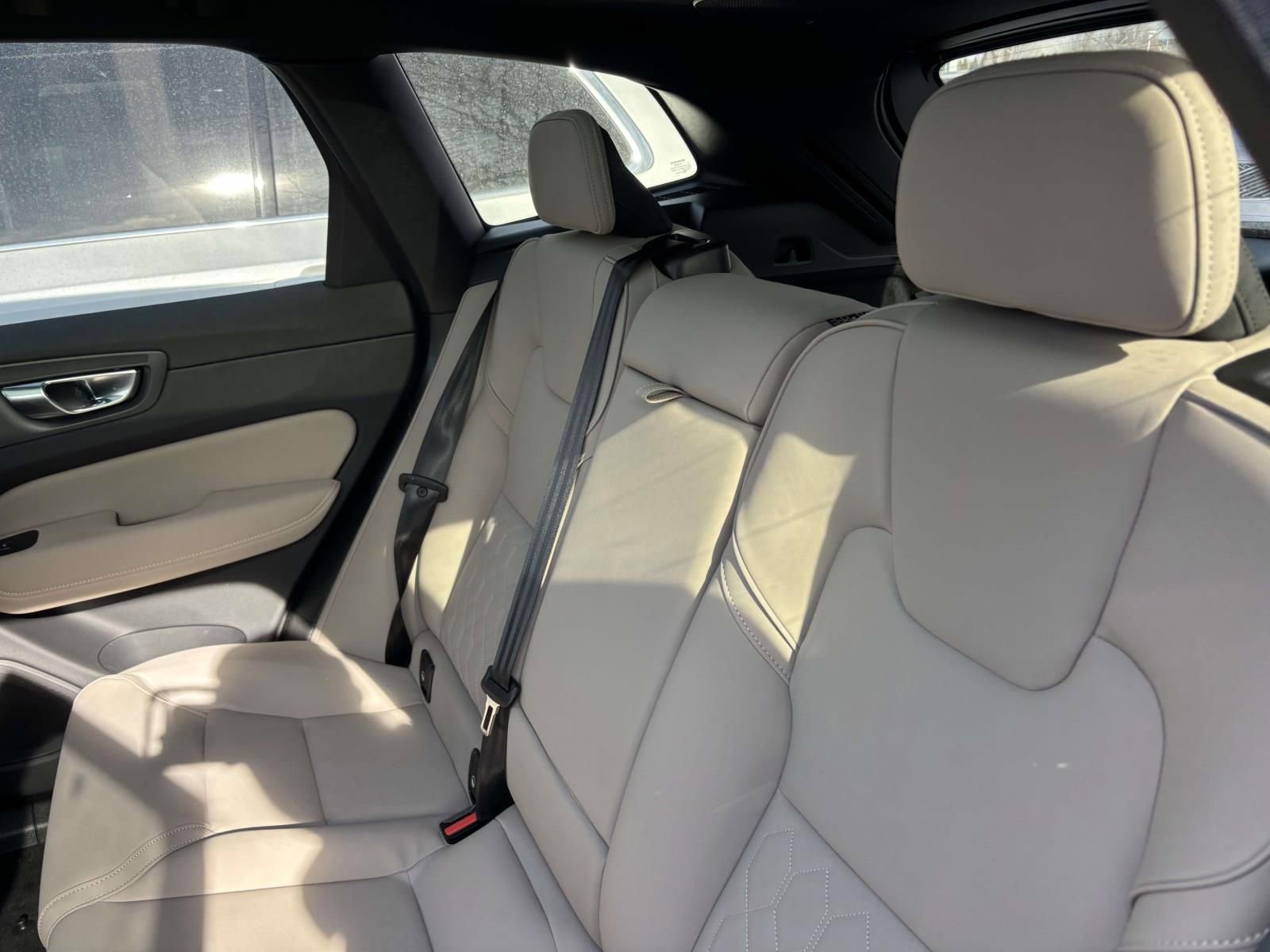 New 2026 Volvo XC60 B5 Plus w/ Protection Package Premier image 23