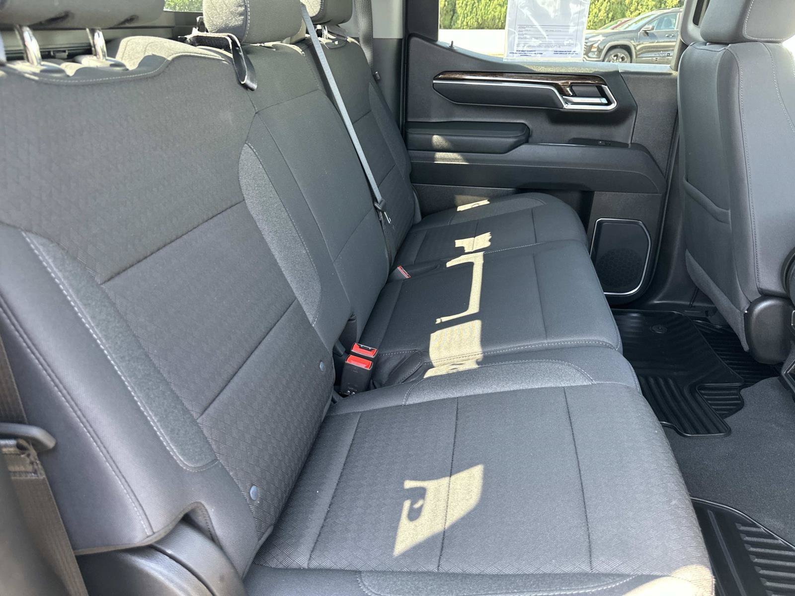 New 2026 GMC Sierra 1500 SLE w/ Preferred Package RWD image 26