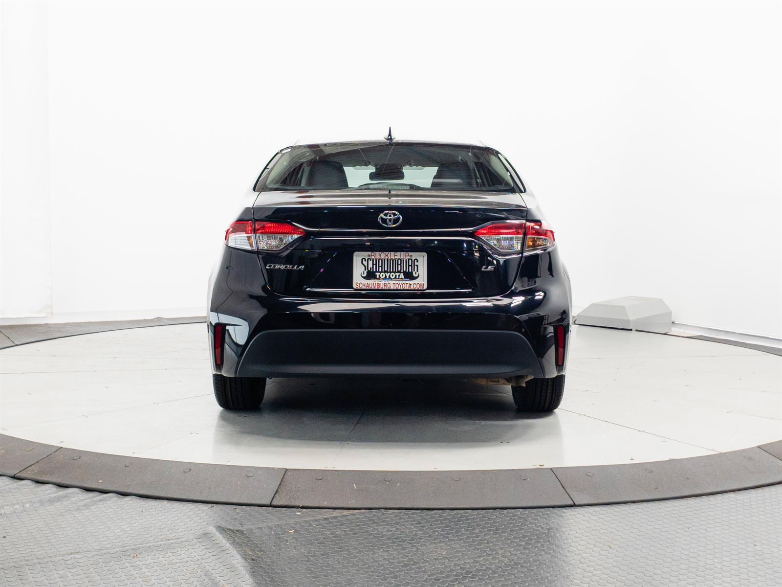 Certified 2023 Toyota Corolla LE FWD image 9