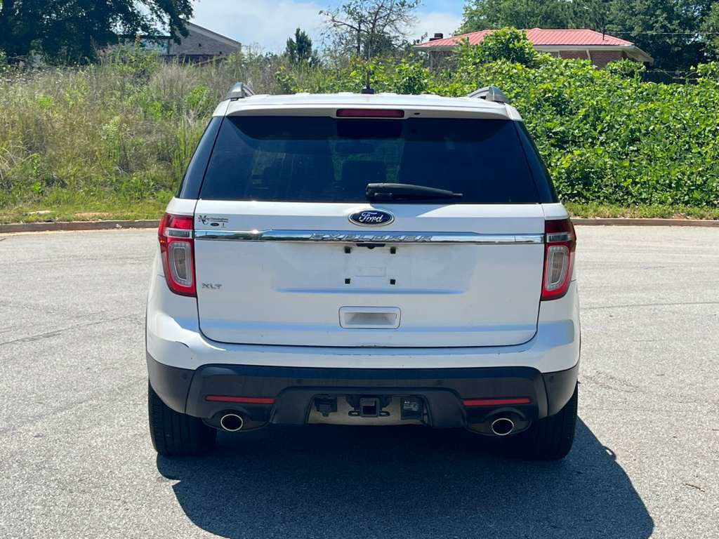 Used 2012 Ford Explorer XLT FWD image 6