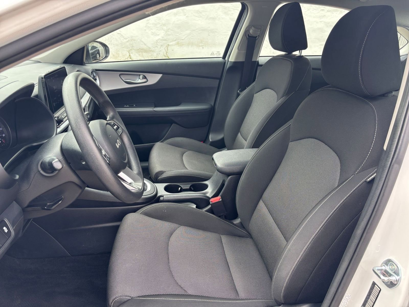Used 2024 Kia Forte LXS FWD image 24