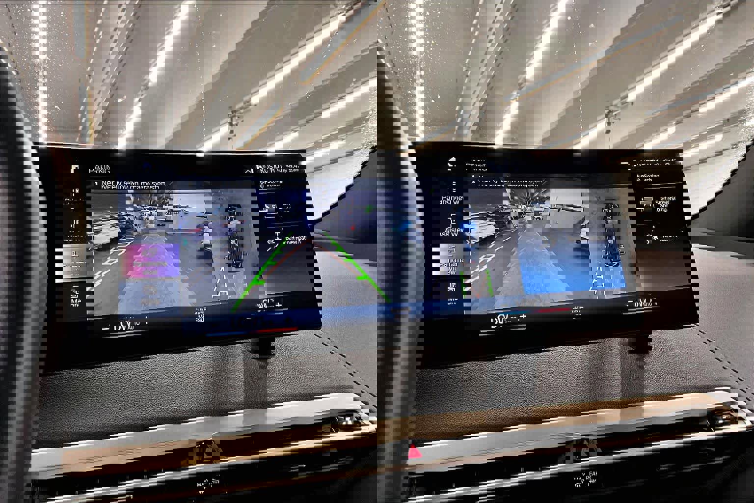 Used 2023 BMW iX xDrive50 w/ Ultimate Package 2 image 25