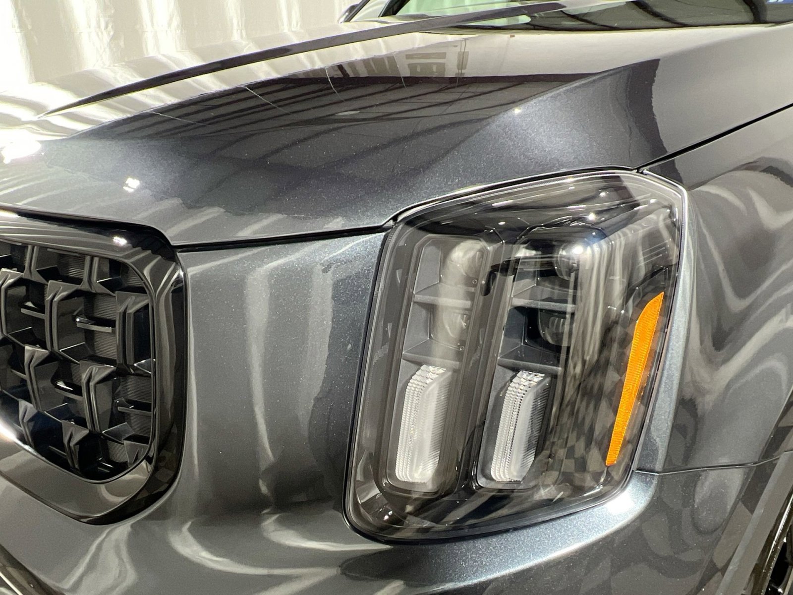 Used 2024 Kia Telluride EX X-Line image 13