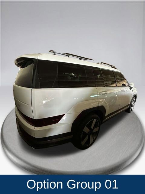 Used 2024 Hyundai Santa Fe Limited FWD image 6