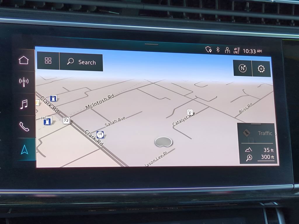 Used 2023 Audi Q8 Premium Plus image 31