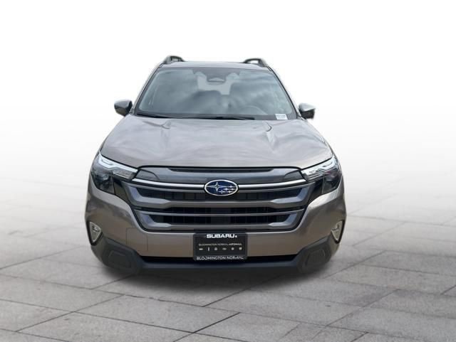 Used 2025 Subaru Forester Premium AWD/4WD image 2