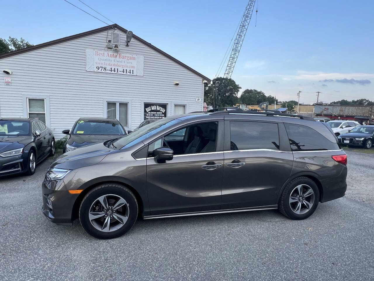 Used 2018 Honda Odyssey Touring image 2