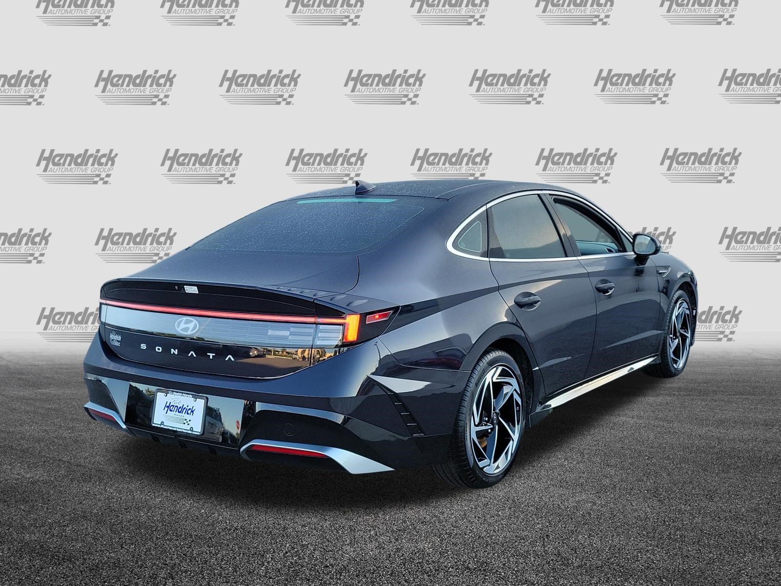 Used 2024 Hyundai Sonata SEL w/ Convenience Package FWD image 7