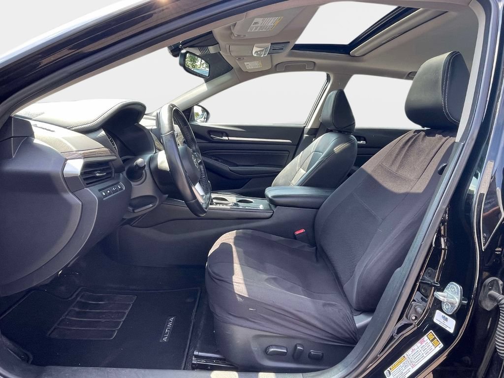 Used 2019 Nissan Altima 2.5 Platinum AWD/4WD image 14