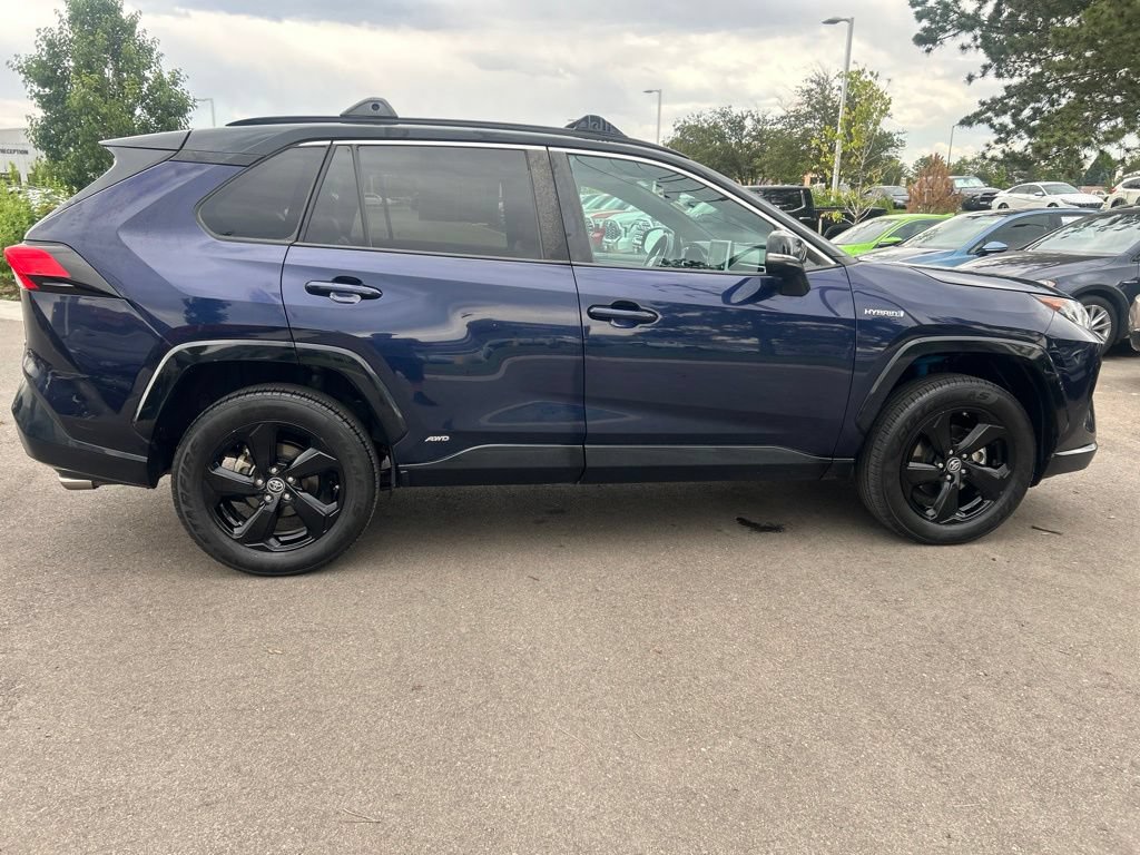 Used 2019 Toyota RAV4 XSE AWD/4WD image 10