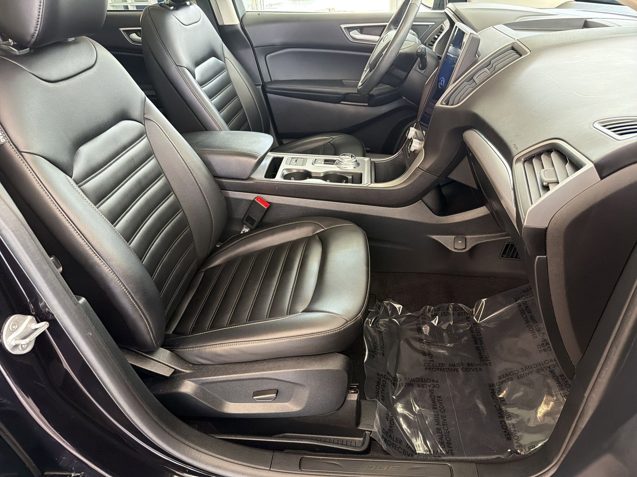 Used 2021 Ford Edge SEL w/ Convenience Package image 30