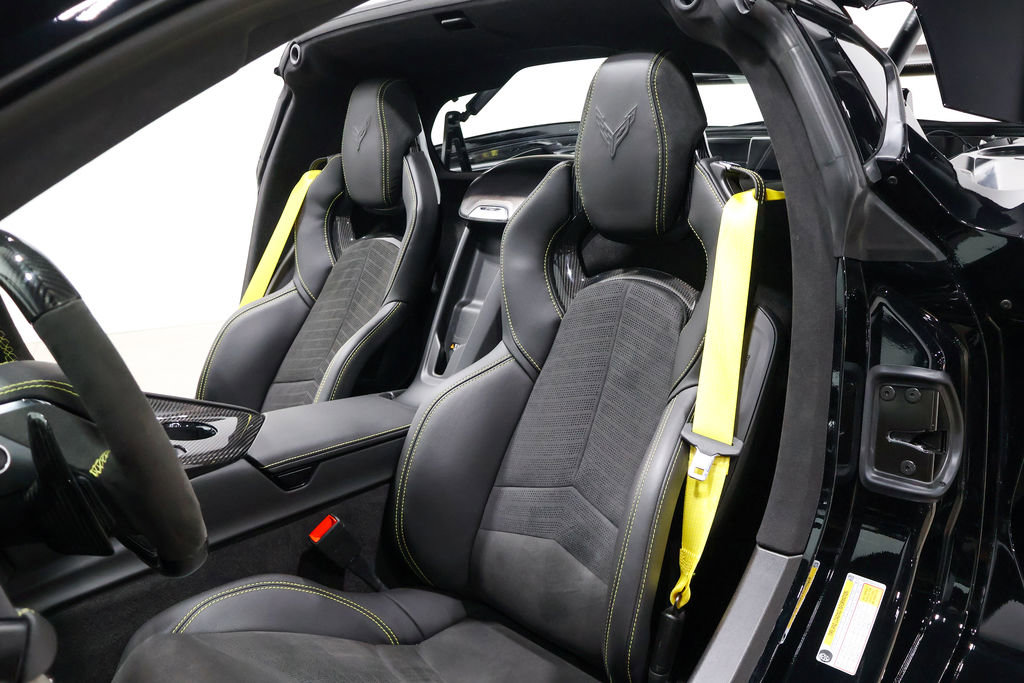 Used 2026 Chevrolet Corvette ZR1 w/ ZR1 Carbon Fiber Aero Package image 46