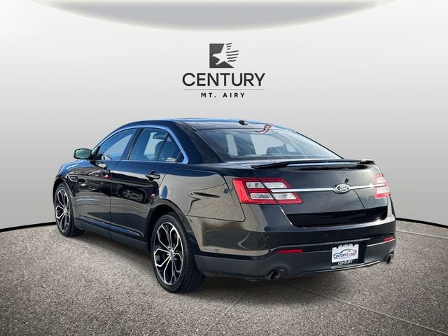 Used 2017 Ford Taurus SHO w/ Driver Assist Package image 4