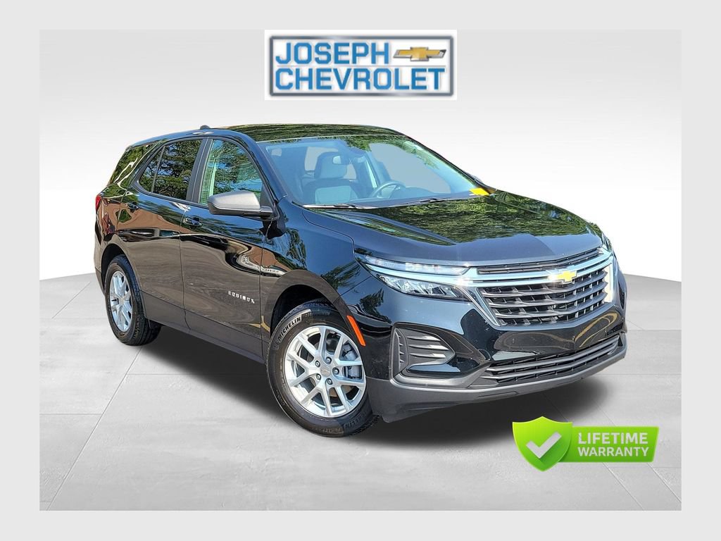 Used 2024 Chevrolet Equinox LS w/ LS Convenience Package FWD image 1