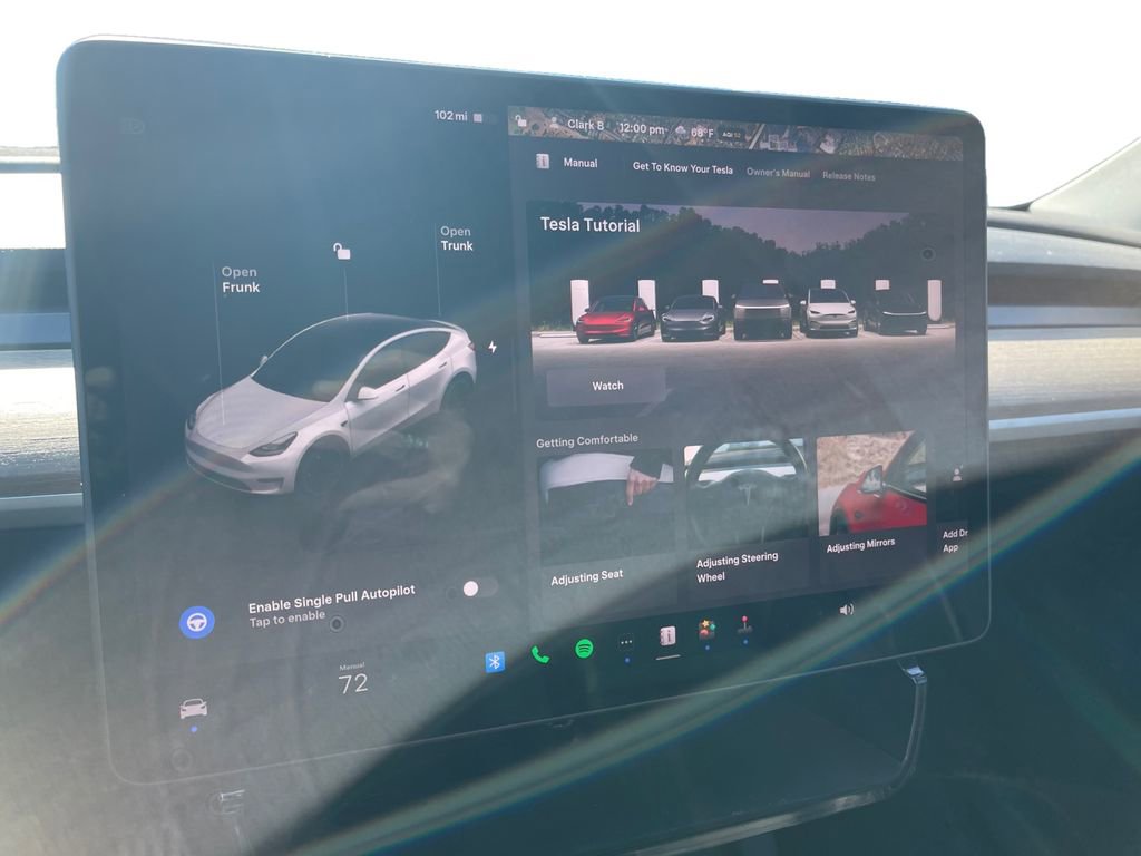 Used 2022 Tesla Model Y Performance image 27