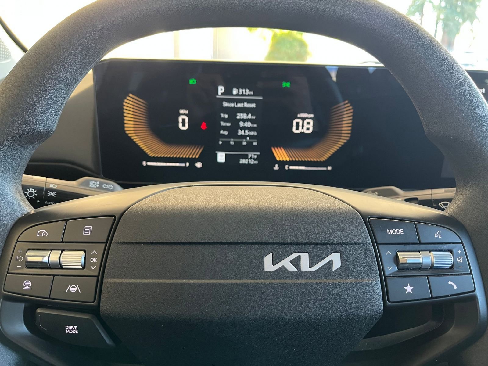 Used 2025 Kia K4 LXS image 27