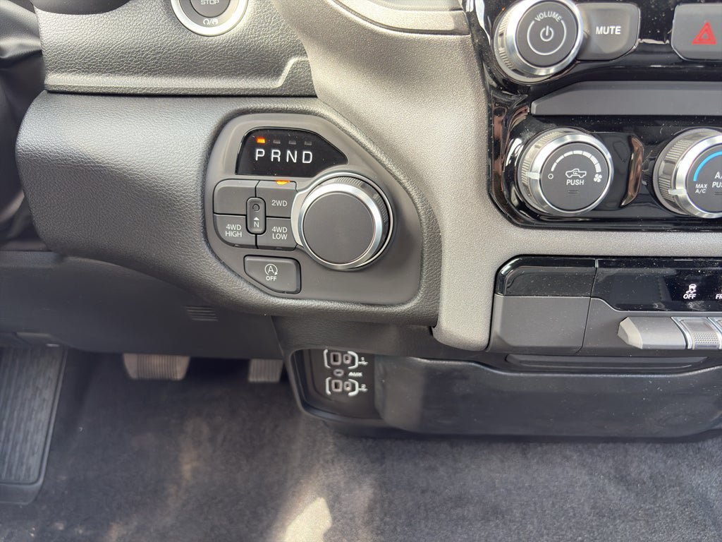New 2026 RAM 1500 Tradesman AWD/4WD image 22