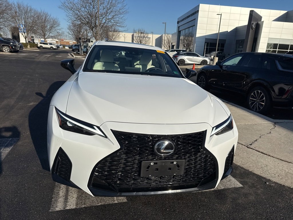 Certified 2025 Lexus IS 350 F Sport image 2