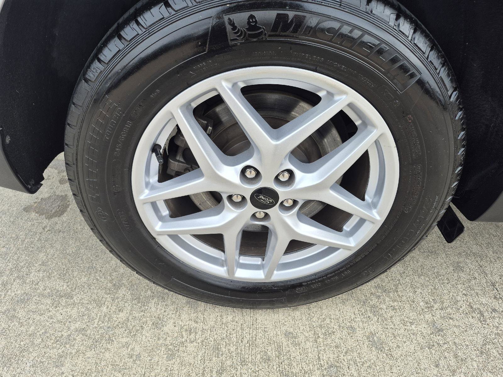 Certified 2024 Ford Edge SEL image 25