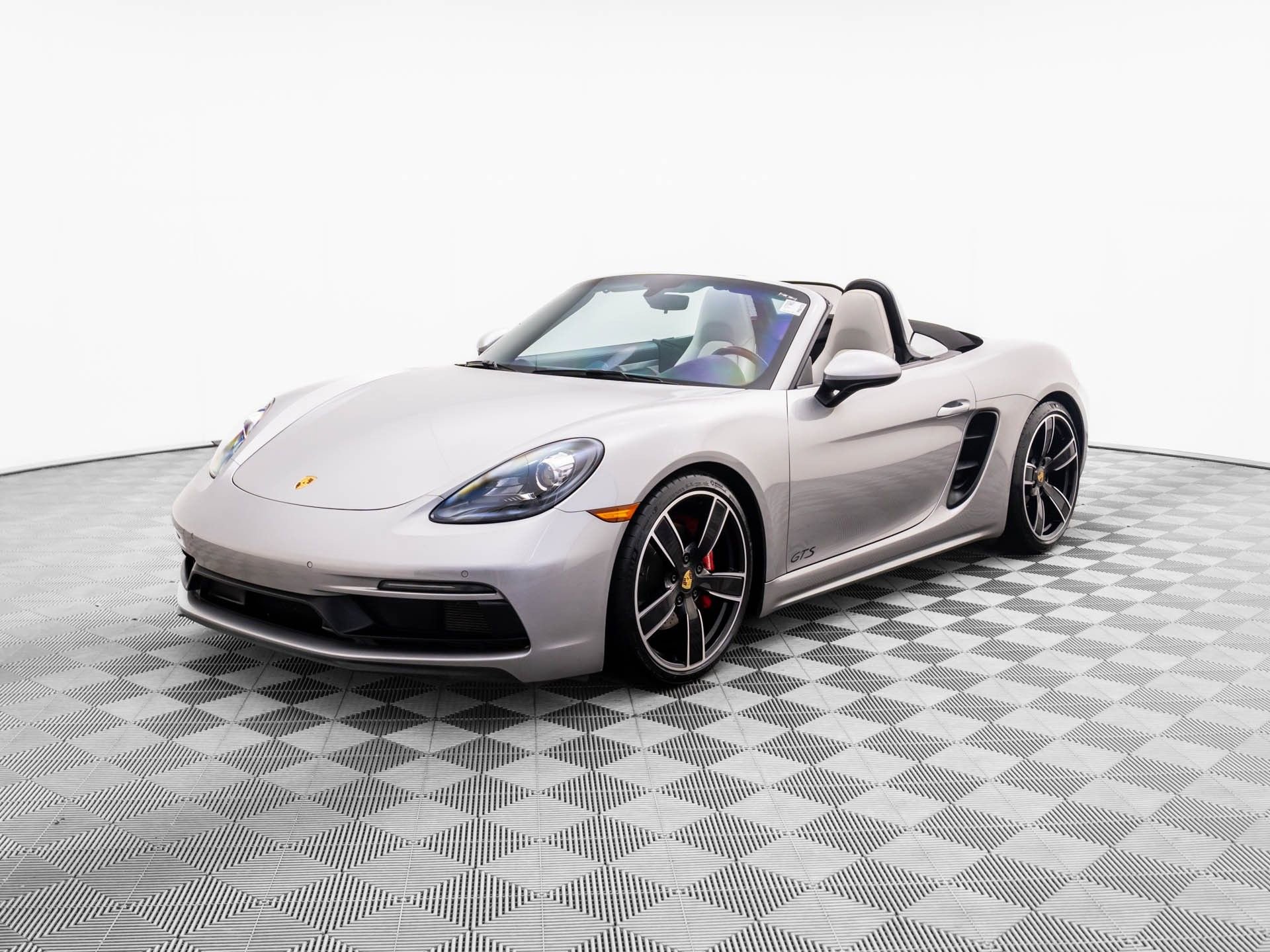 Certified 2019 Porsche 718 Boxster GTS image 1