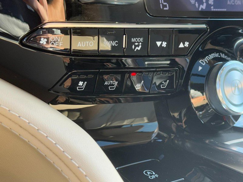 Used 2025 Acura MDX SH-AWD w/ Advance Package image 23