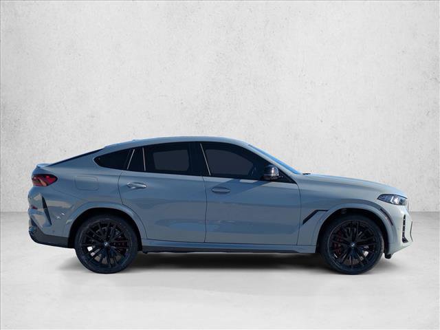 Certified 2024 BMW X6 M60i w/ Dynamic Handling Package image 4