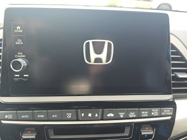 Used 2026 Honda Odyssey Touring image 17