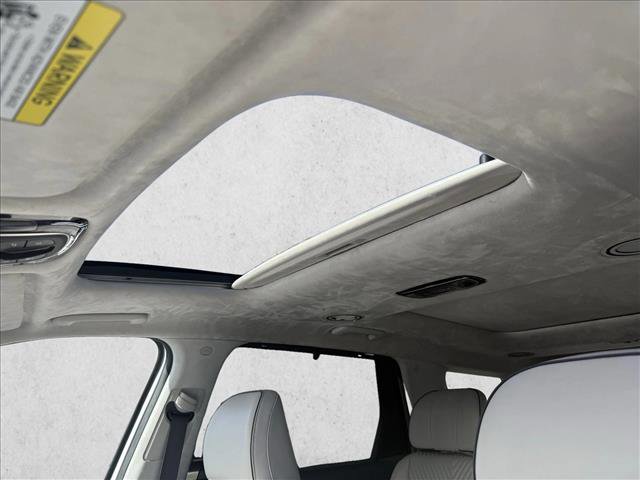 Used 2024 Hyundai Palisade Calligraphy image 16