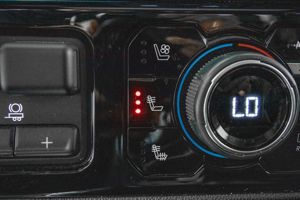 Used 2024 Chevrolet Silverado 2500 LTZ w/ LTZ Plus Package image 25