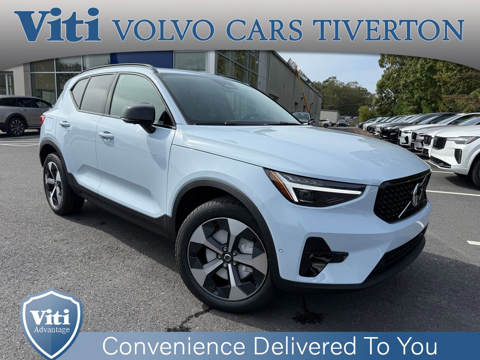 New 2026 Volvo XC40 B5 Plus w/ Protection Package Premier