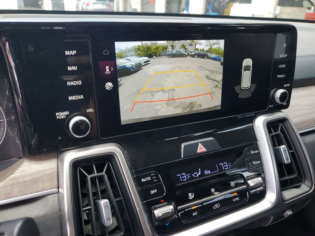 Certified 2022 Kia Sorento EX w/ Panoramic Sunroof Package image 26