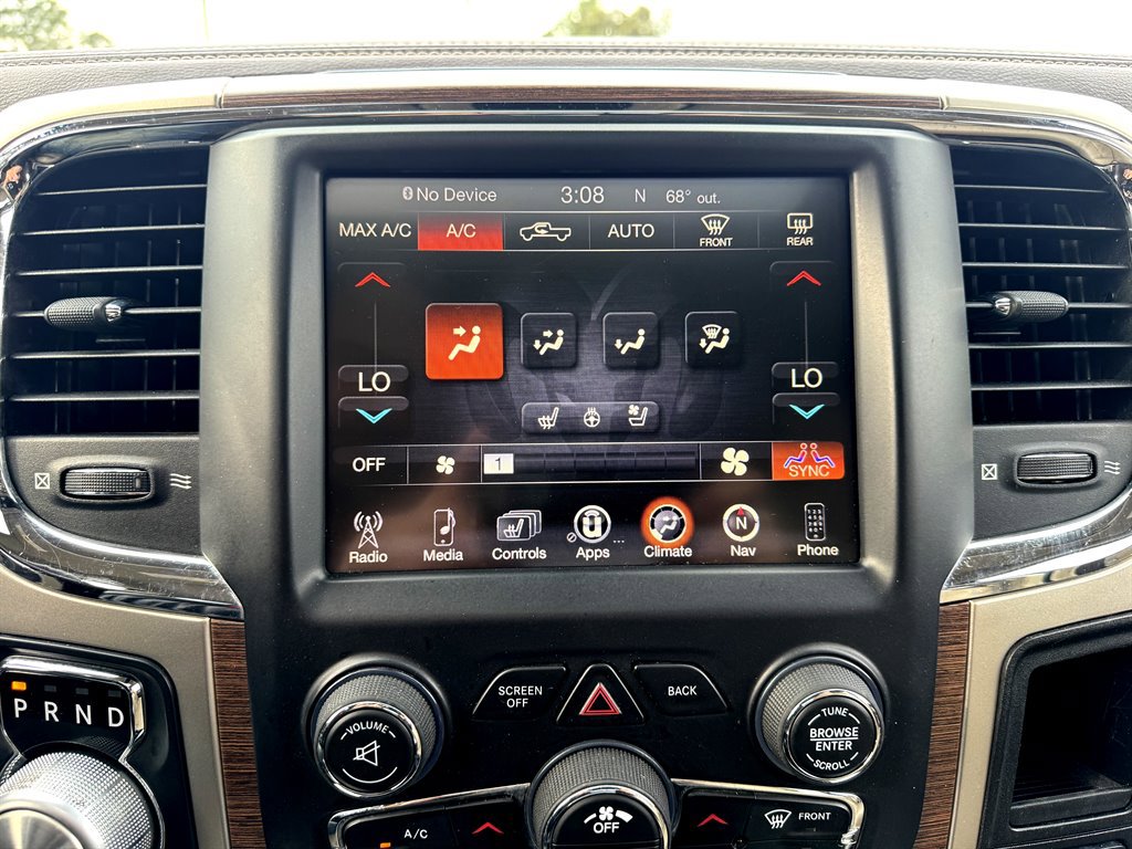Used 2015 RAM 1500 Laramie w/ Convenience Group AWD/4WD image 5