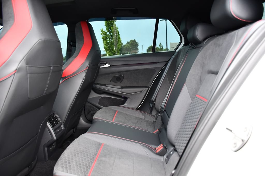 Used 2025 Volkswagen GTI SE FWD image 32