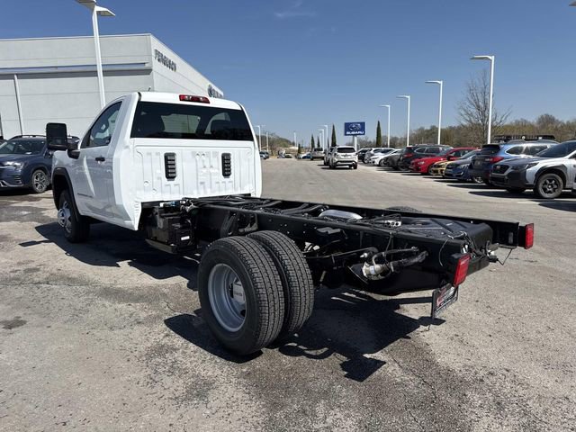 New 2026 GMC Sierra 3500 Pro w/ Convenience Package image 5