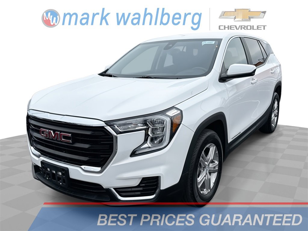Used 2023 GMC Terrain SLE image 1