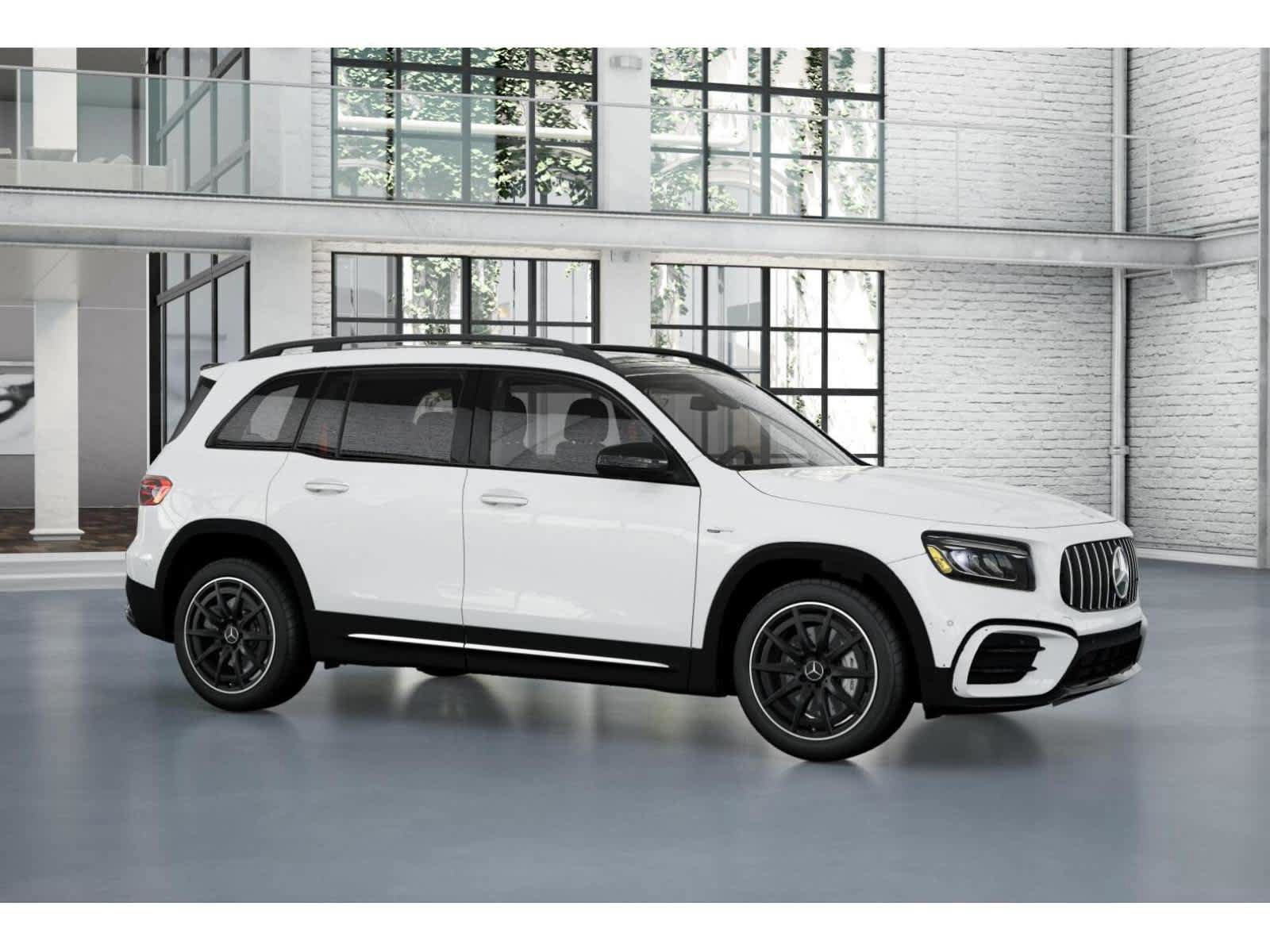Used 2026 Mercedes-Benz GLB 35 AMG 4MATIC image 12