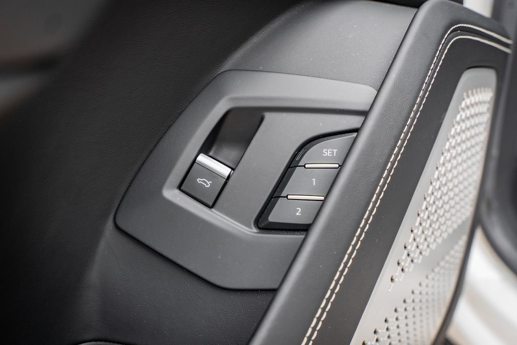 Used 2024 Lamborghini Urus S AWD/4WD image 20