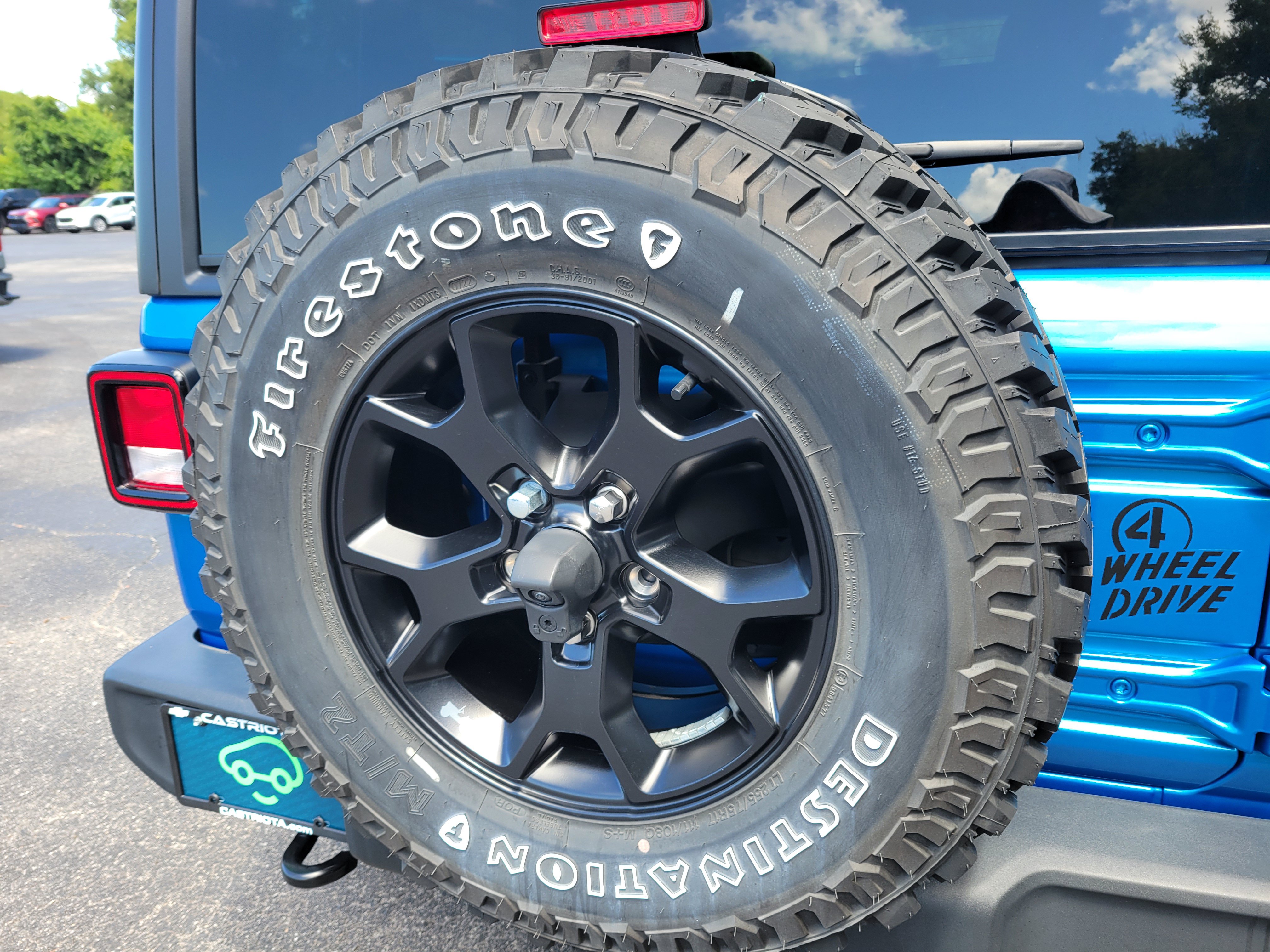 Used 2022 Jeep Wrangler Sport AWD/4WD image 33