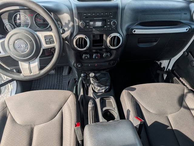 Used 2017 Jeep Wrangler Unlimited Sport AWD/4WD image 31