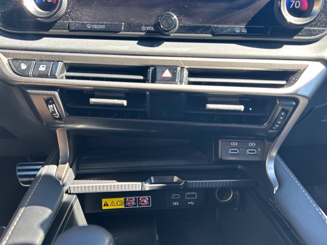 Used 2023 Lexus RX 350 F Sport w/ Accessory Package AWD/4WD image 25