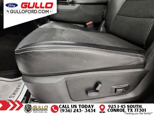 Used 2018 RAM 3500 Big Horn w/ Sport Appearance Group image 21