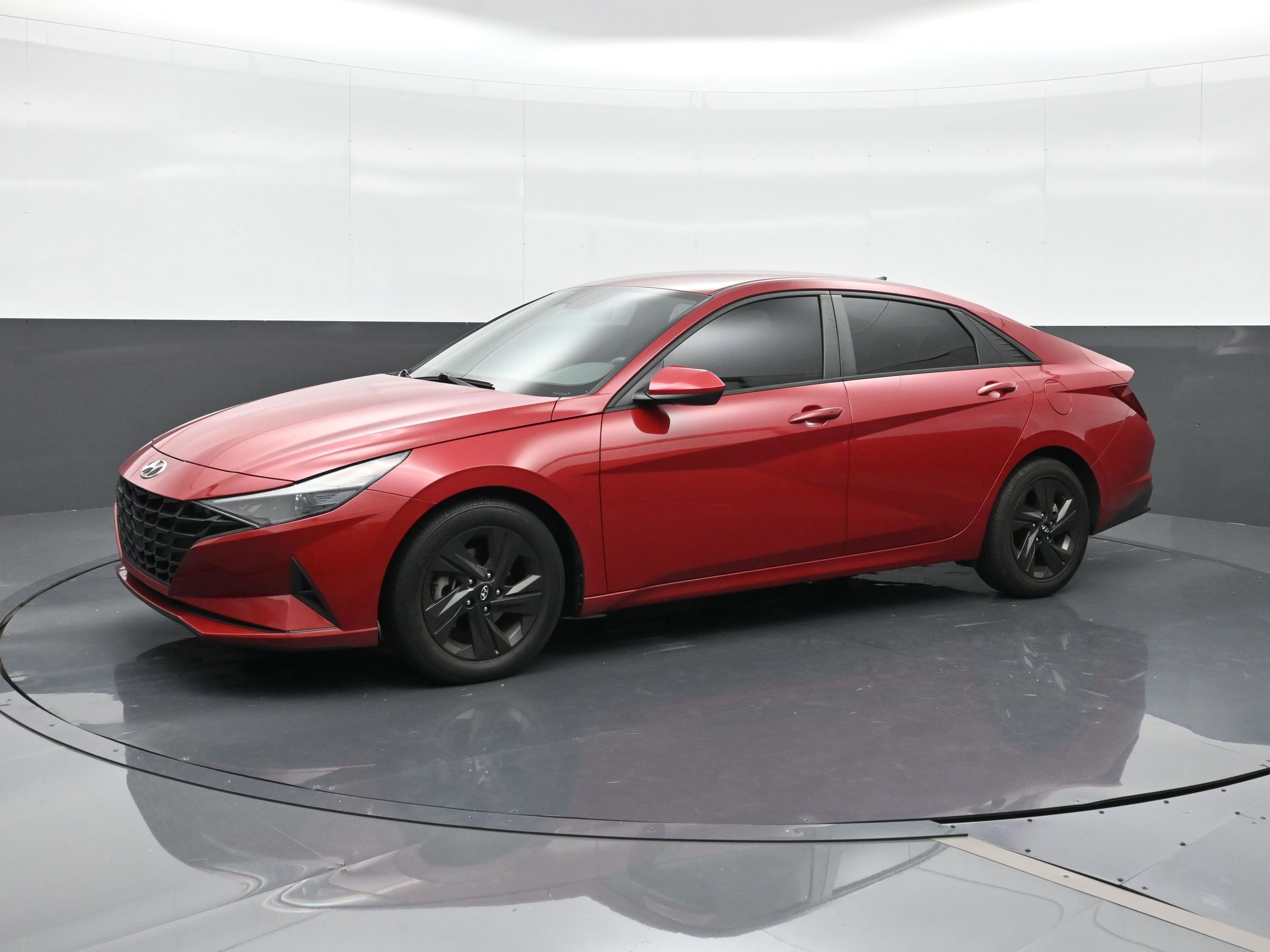 Certified 2021 Hyundai Elantra SEL