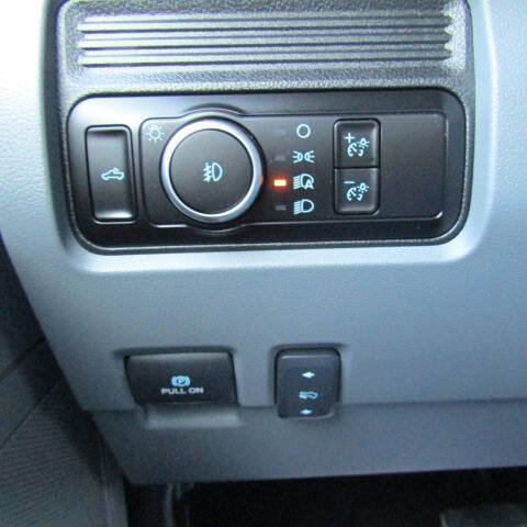 Used 2023 Ford F350 XLT w/ 360-Degree Camera Package image 17