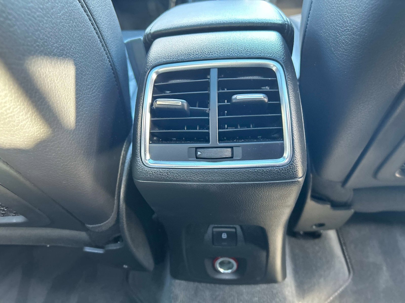 Used 2015 Audi Q3 2.0T Prestige image 16